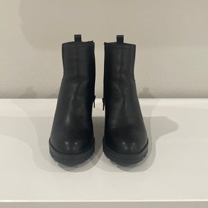 Naturalizer Verney waterproof boots